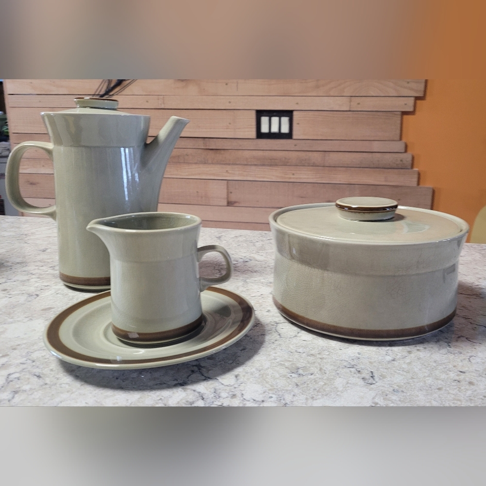 TOPAZ STONEWARE